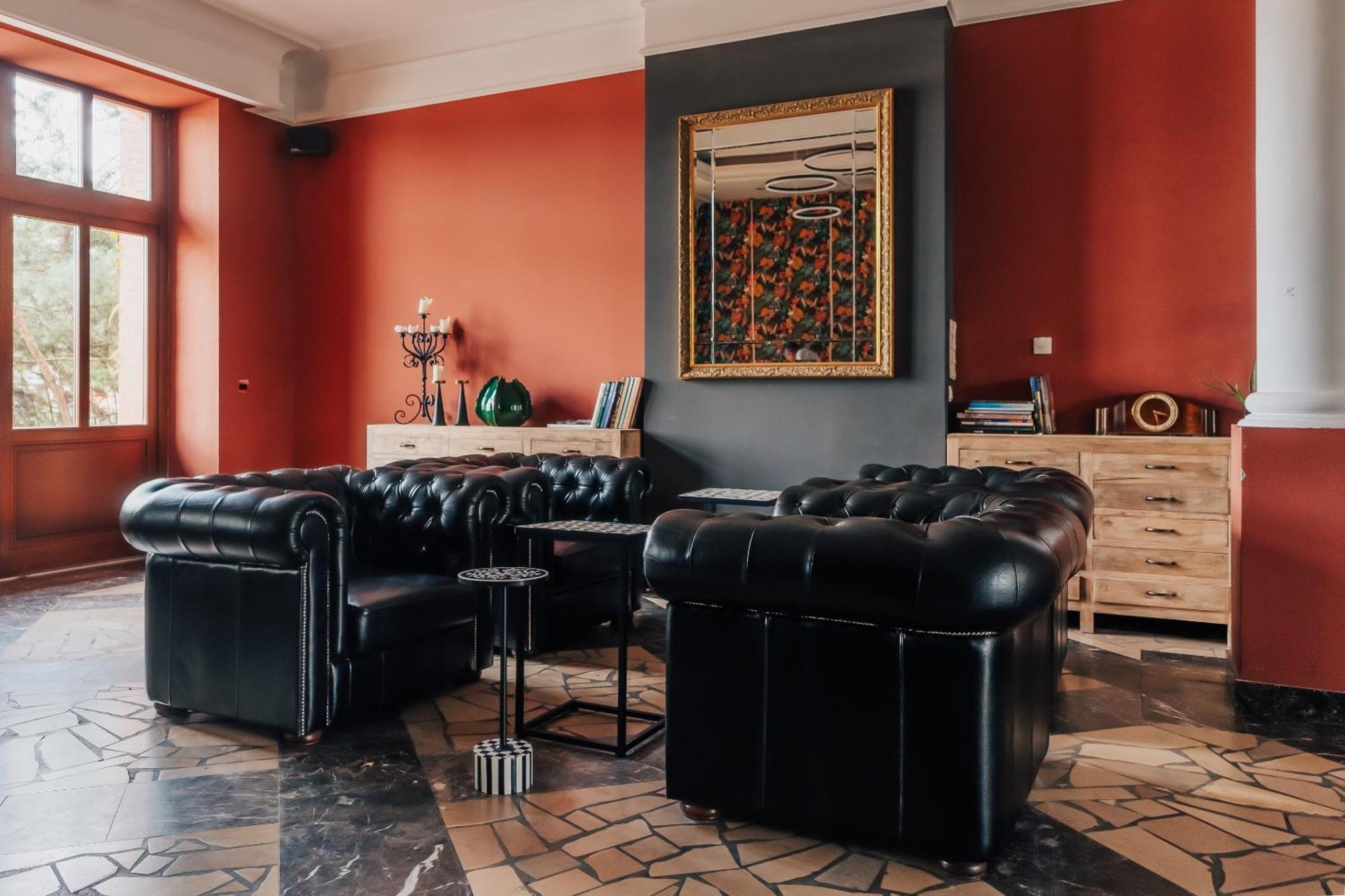 Hotel Sphinx Zabia Wola Екстериор снимка
